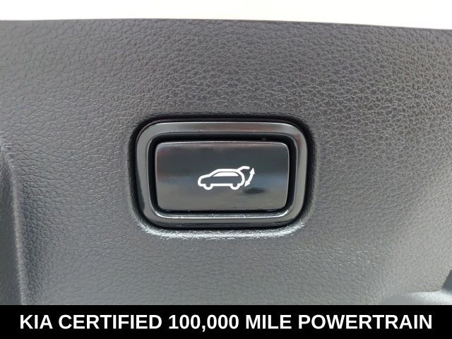 Used 2026 White Kia SX-Prestige image 29