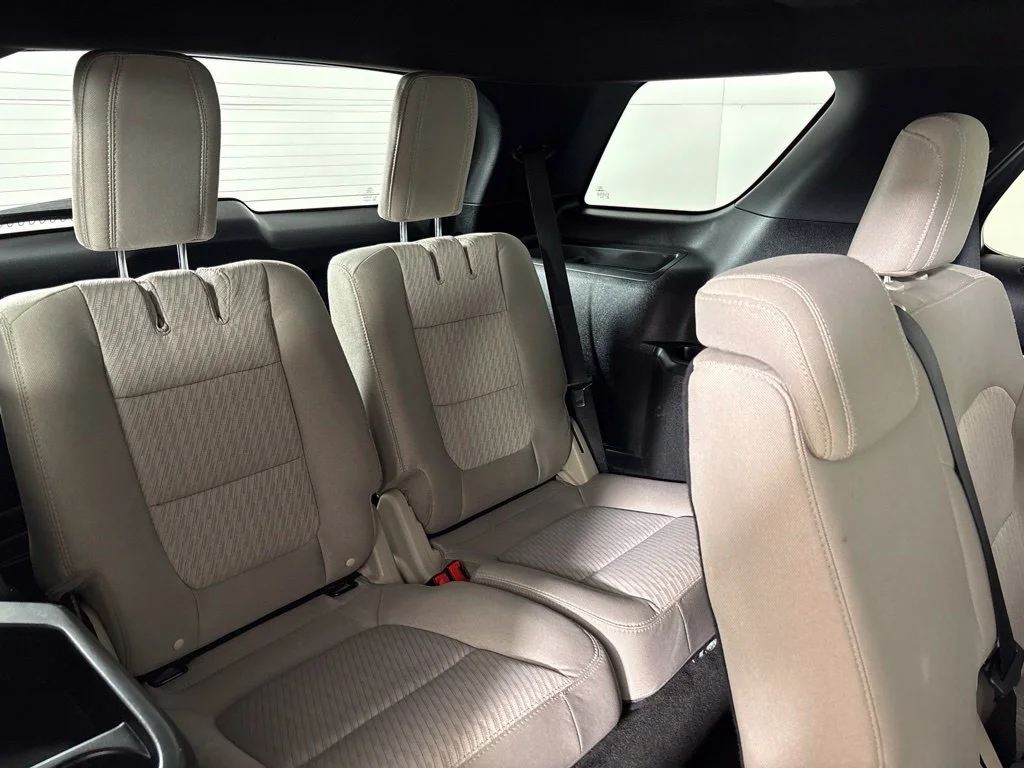 Used 2018 White Ford Base image 19