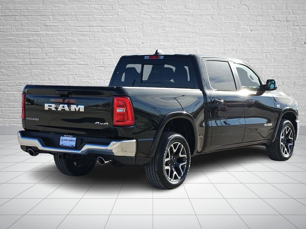 New 2026 Diamond Black Crystal Pearl-Coat Exterior Paint RAM Laramie image 4
