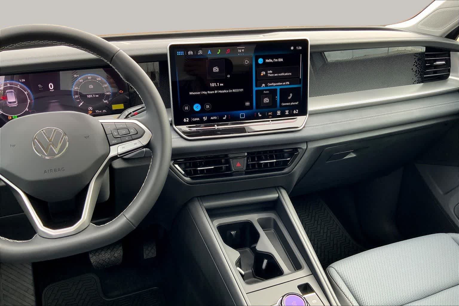 2025 Volkswagen Tiguan SE - Photo 6
