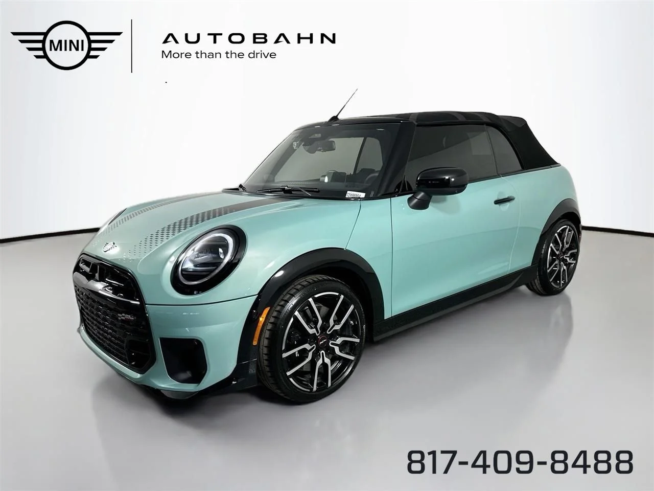 2026 MINI Convertible Cooper S's photo
