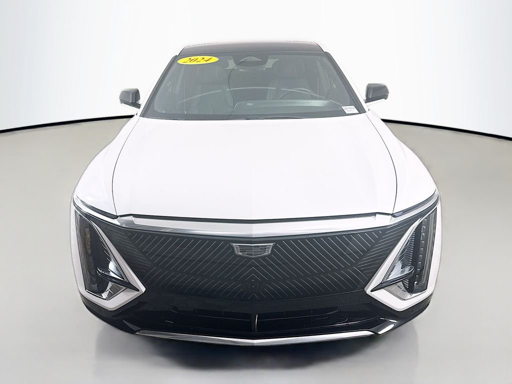 Used 2024 Cadillac LYRIQ Luxury 2 with VIN 1GYKPRRK3RZ118365 for sale in Champaign, IL