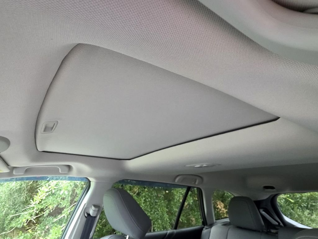 Used 2025 Gray Subaru Limited image 9