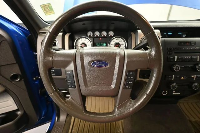 Used 2010  Ford XLT image 19