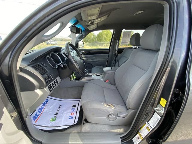 Used 2010 Gray Toyota Base V6 image 11