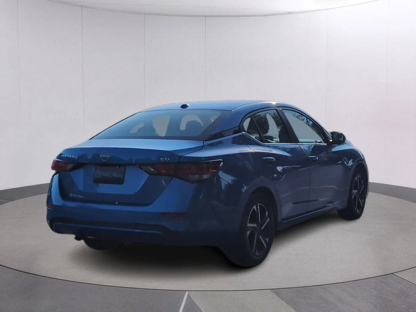 Used 2024 Electric Blue Metallic Nissan SV image 7