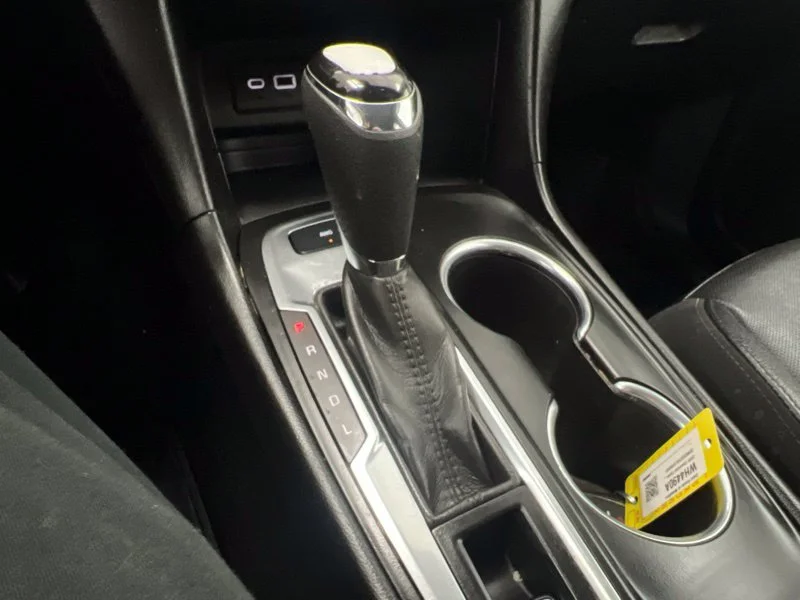Used 2020 White Chevrolet LT image 29