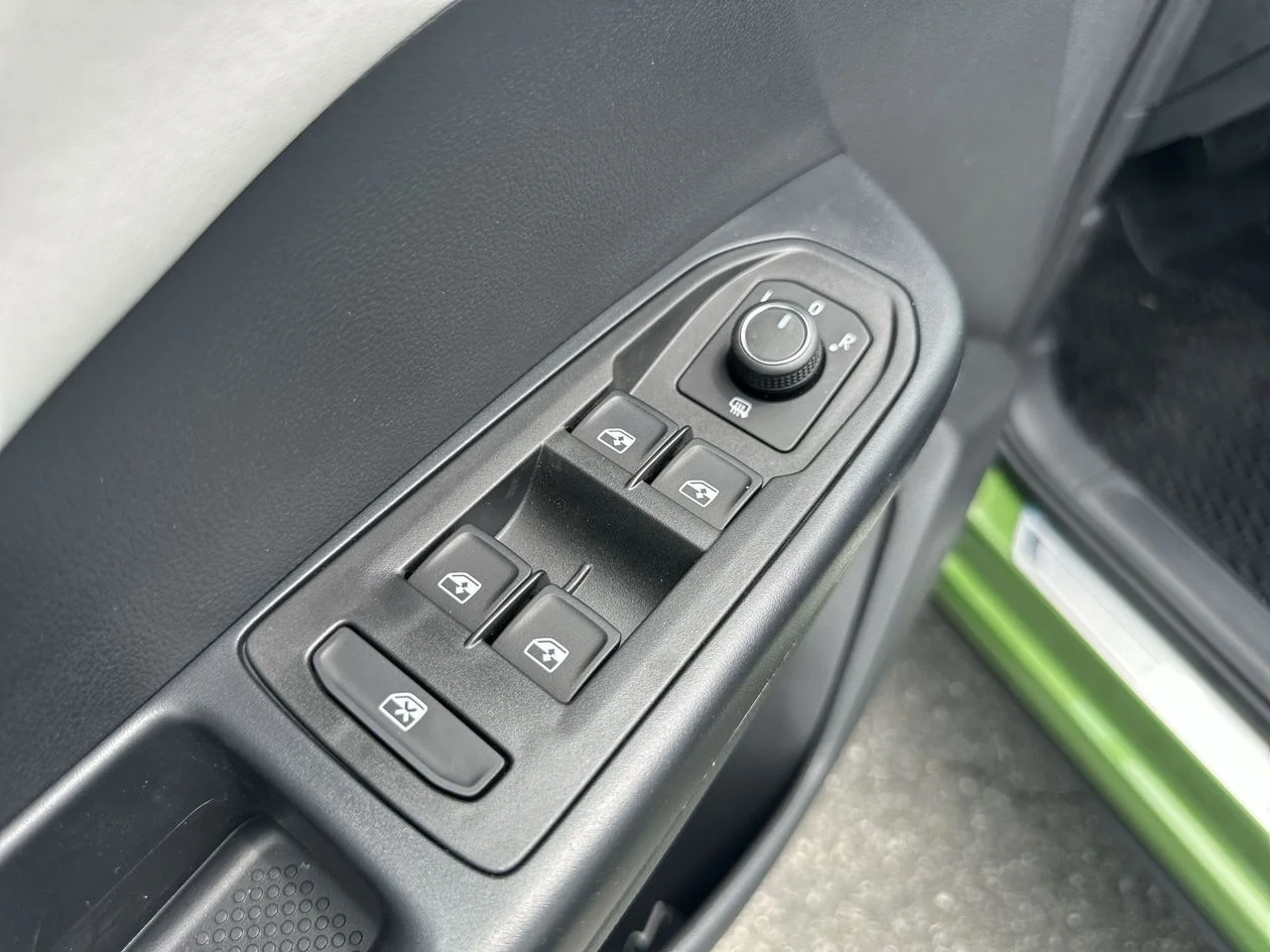 New 2026 Green Volkswagen 1.5T SE image 15