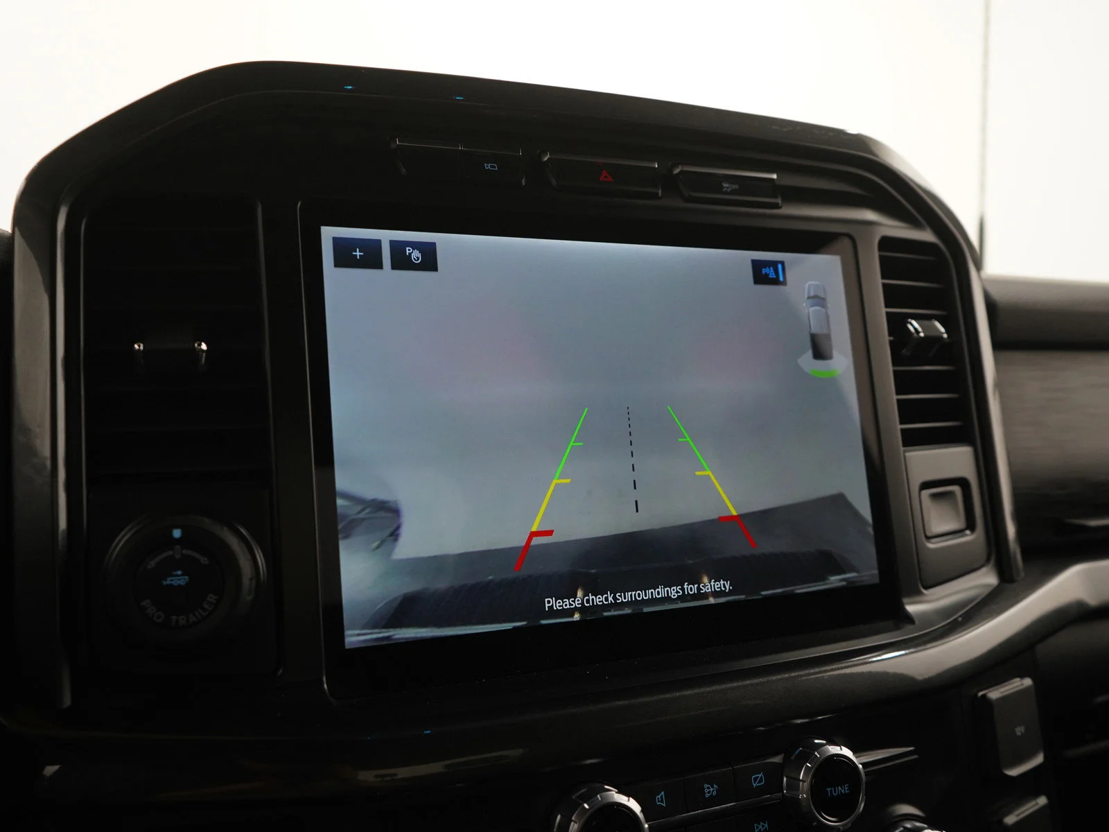 Used 2022 Gray Metallic Ford XLT image 29