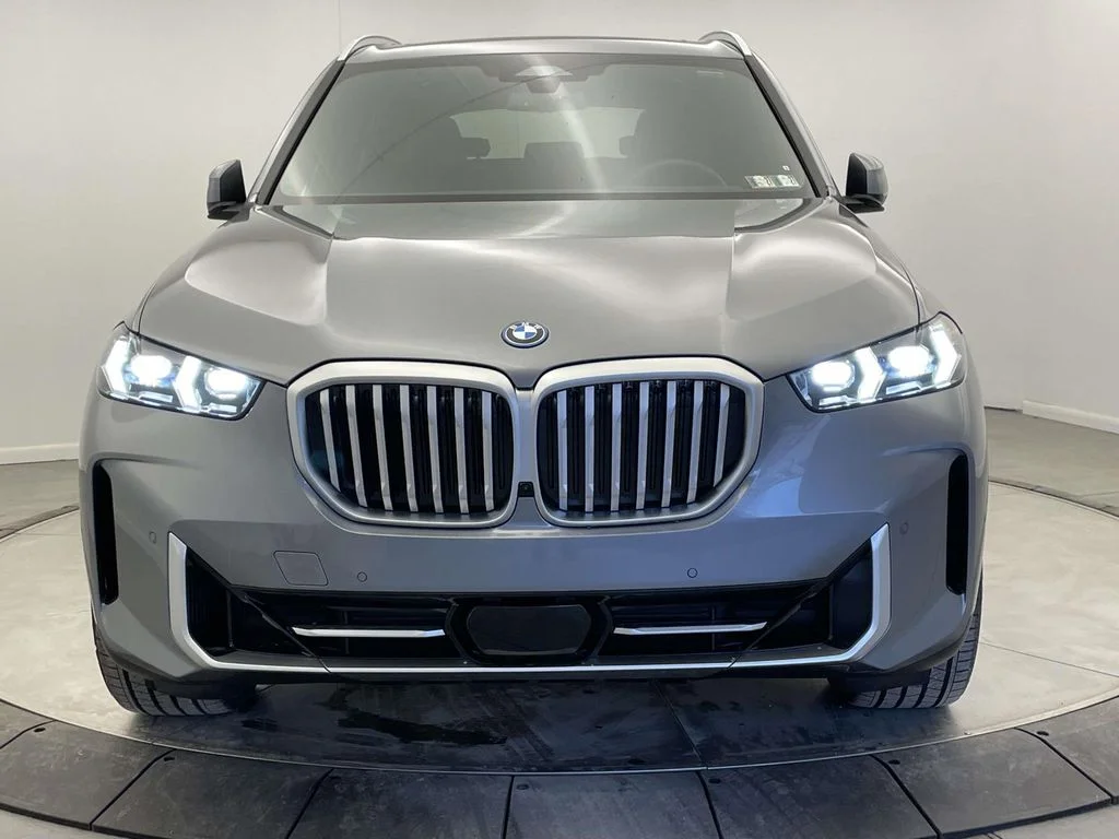 2026 BMW X5 50e - Photo 8