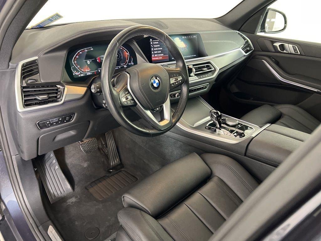 Used 2022 Arctic Grey Metallic BMW xDrive40i image 12