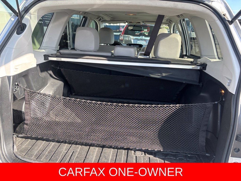 Used 2015 Silver Subaru 2.5i Limited image 21