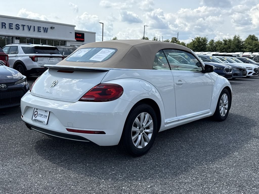 Used 2017 White Volkswagen 1.8T S image 8
