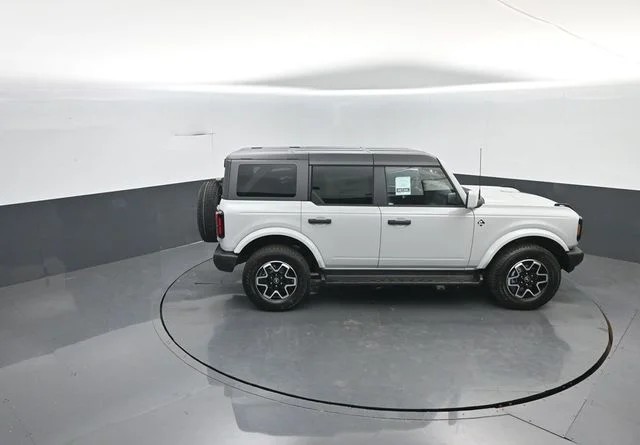 New 2026 Avalanche Gray Ford Outer Banks® image 24