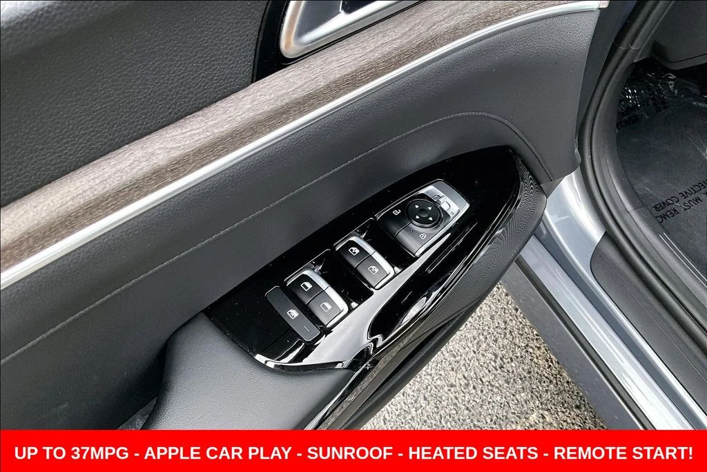 Used 2021 Silver Kia EX image 25