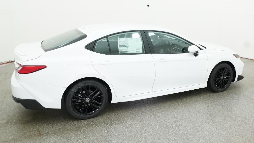 New 2026 Ice Cap Toyota SE image 16