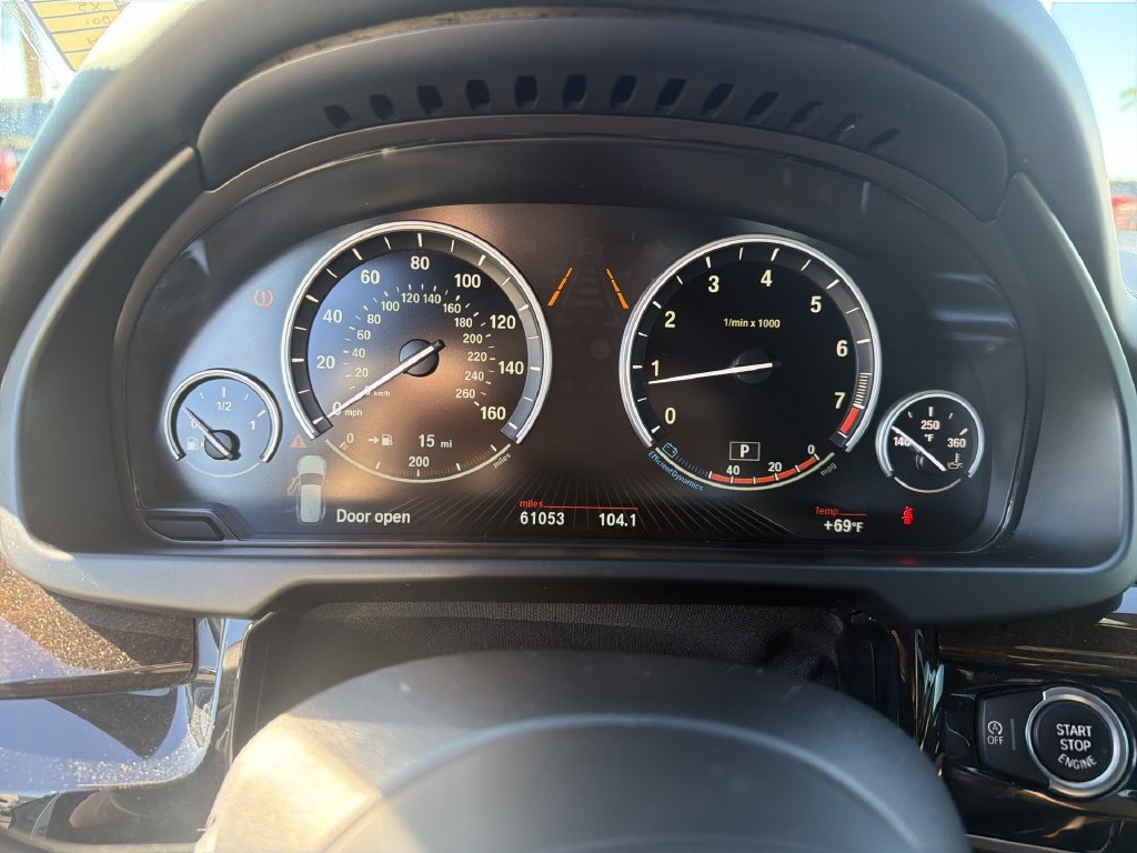 2016 BMW X5 xDrive50i - Photo 12