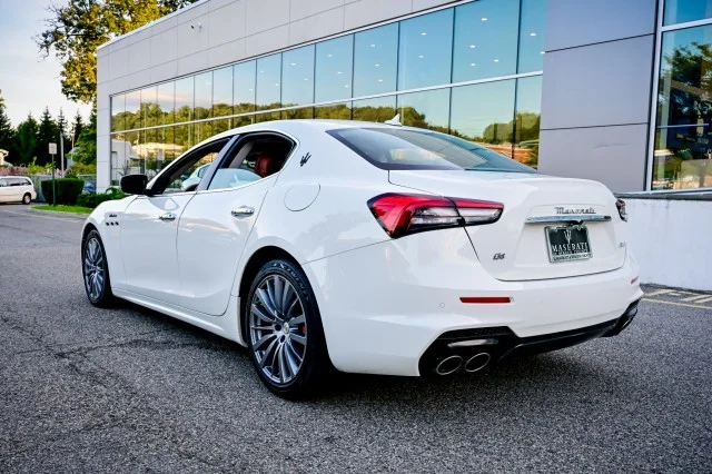 Used 2022 BLUE Maserati Modena Q4 ~~ image 8