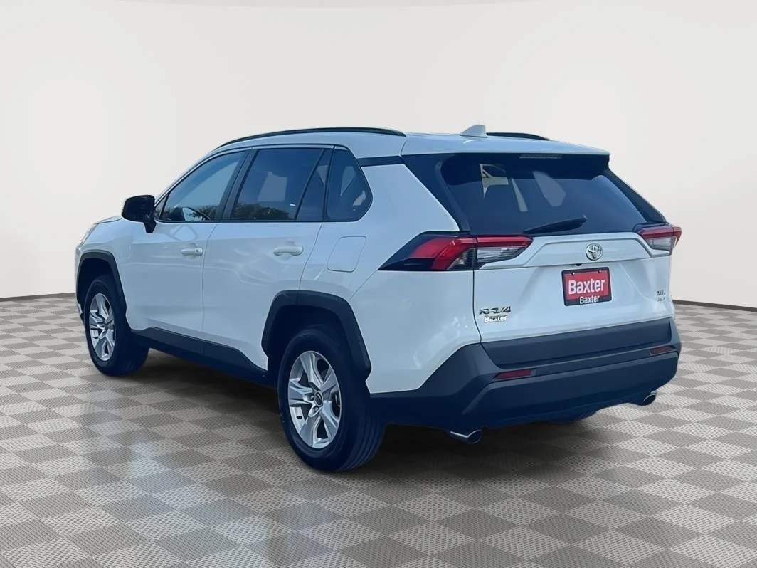 Used 2021 Super White Toyota XLE image 16