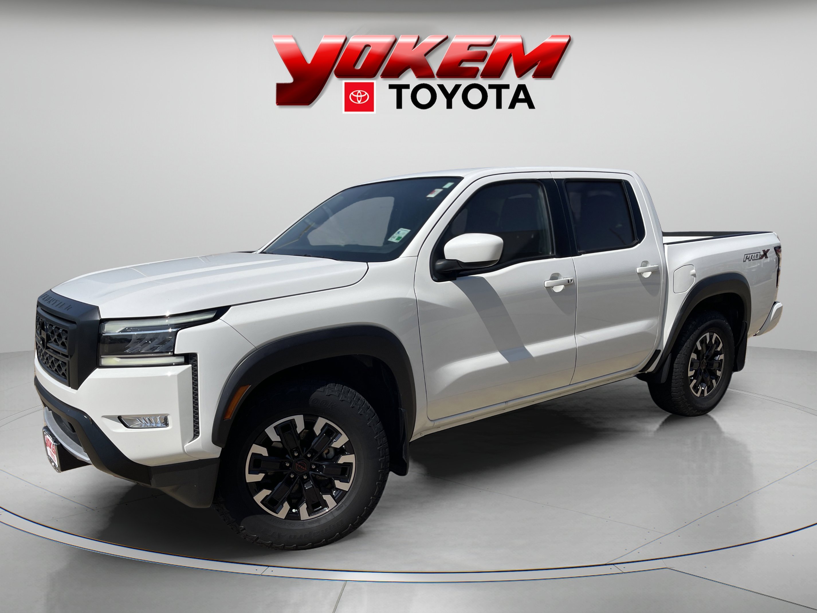 2024 Nissan Frontier PRO-X Crew Cab 4X2's photo