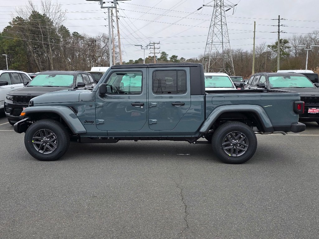 New 2026 Anvil Clear-Coat Exterior Paint Jeep Sport S image 9