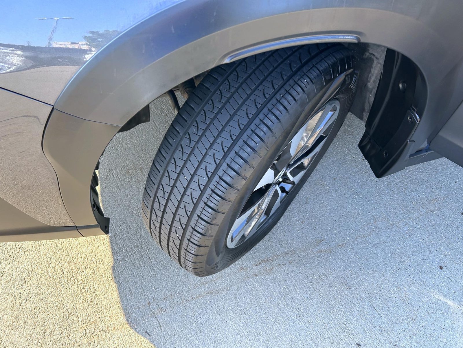 Used 2025 Gray Subaru Touring XT image 23