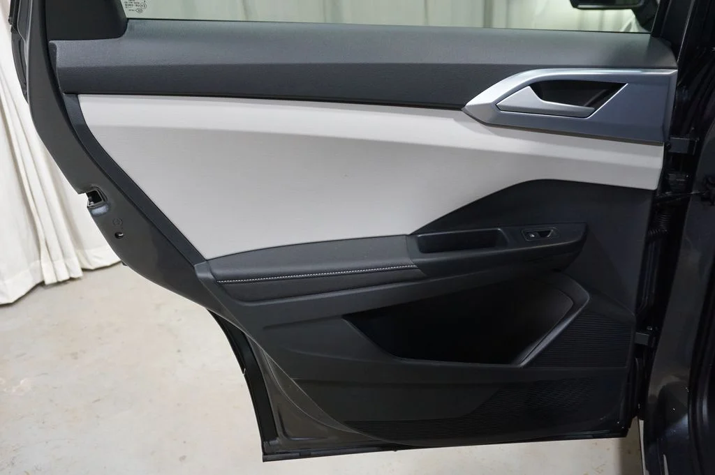 New 2026 Gray Volkswagen 1.5T SE image 25