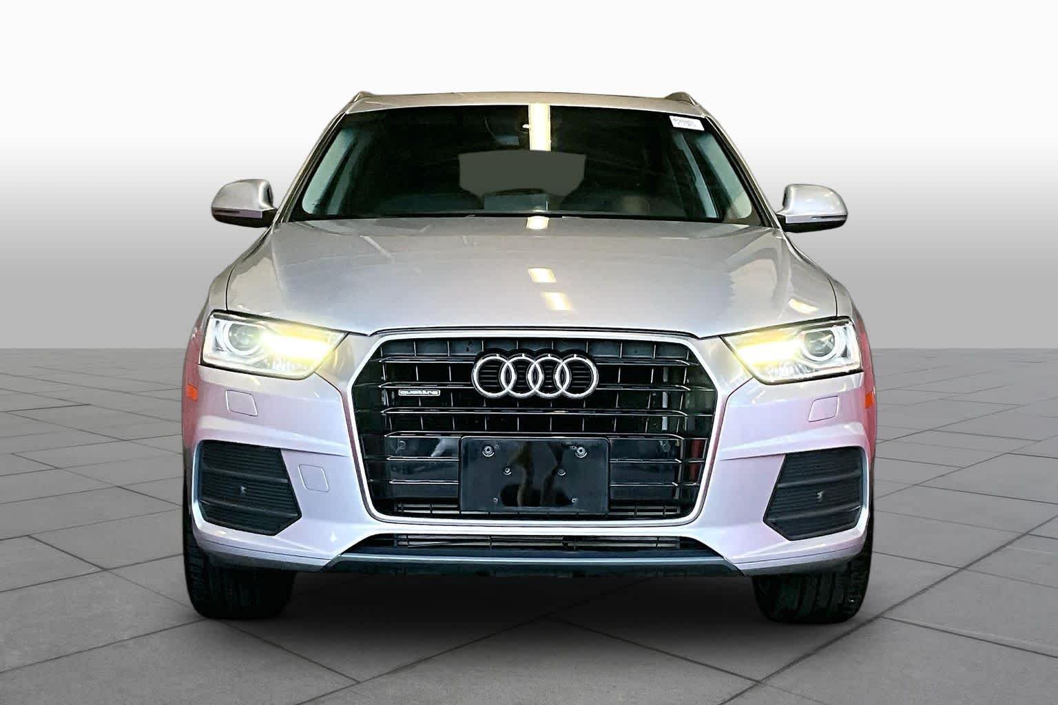 Used 2017 Florett Silver Metallic Audi Premium Plus image 4
