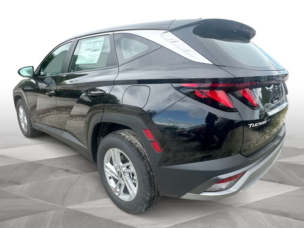 New 2026 Phantom Black Hyundai SE image 6