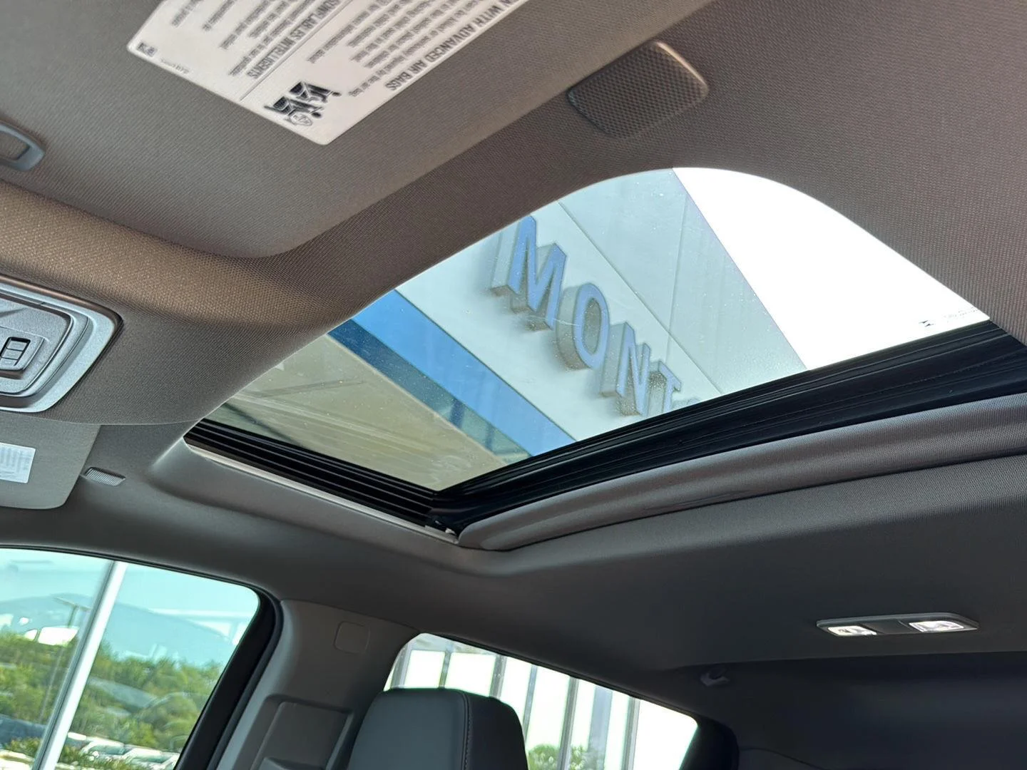 Used 2026 Polar White Tricoat Chevrolet LTZ image 31