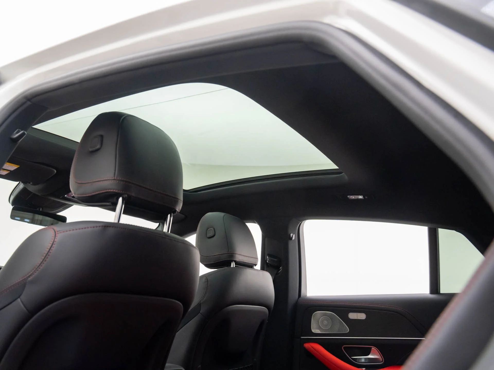 New 2026 White Mercedes-Benz GLE 53 AMG® image 19