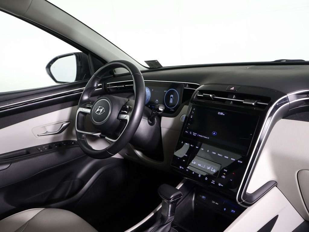Certified Used 2024 Black Hyundai SEL image 27