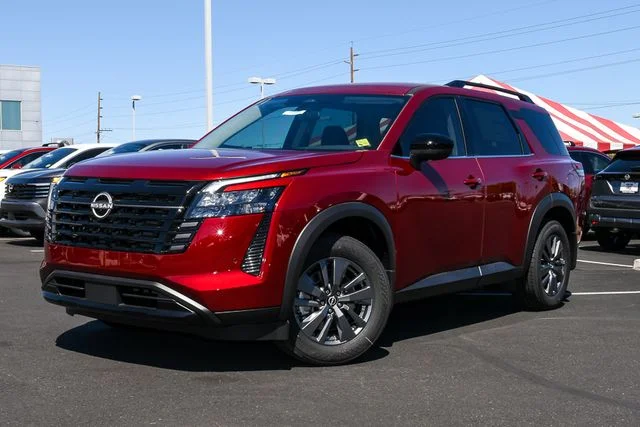 2026 Nissan Pathfinder SV 2WD's photo