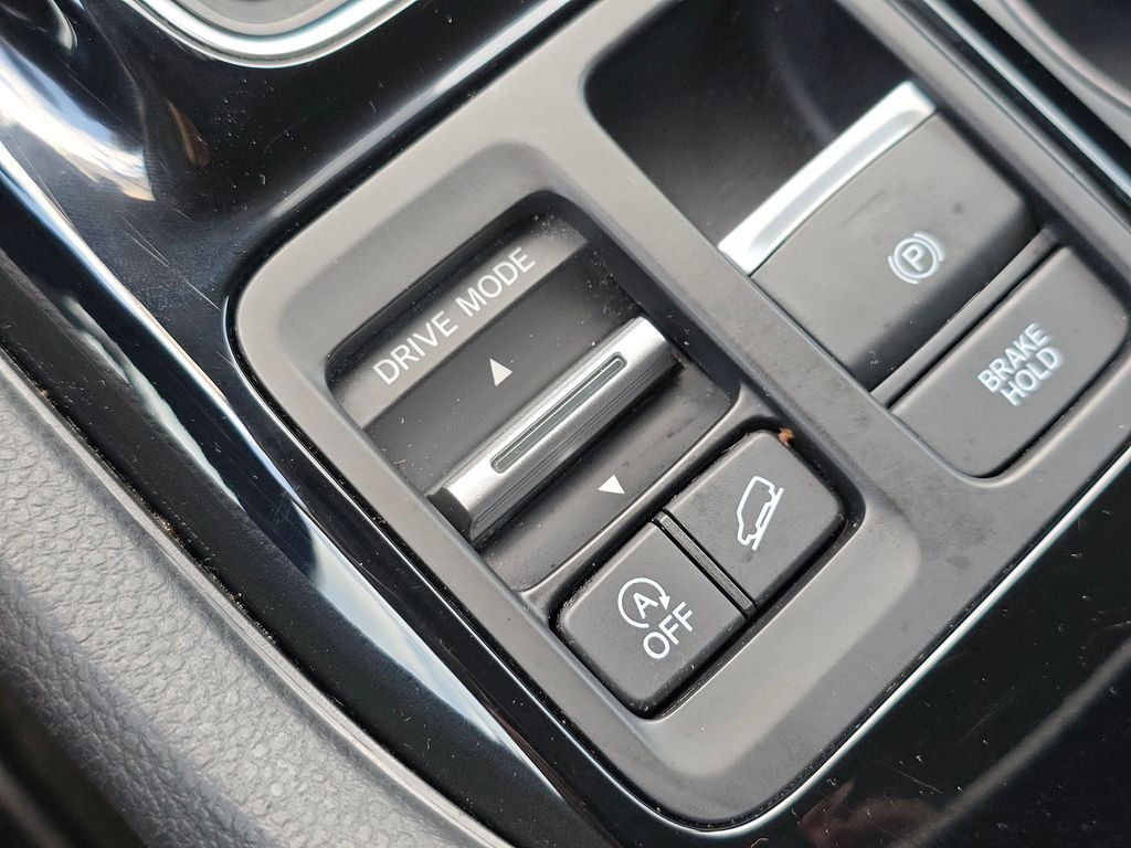 Used 2023 Black Honda EX-L image 33