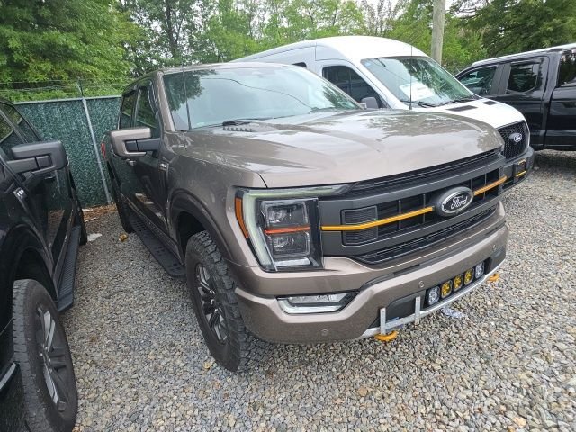 Used 2022 Gray Ford Tremor image 6
