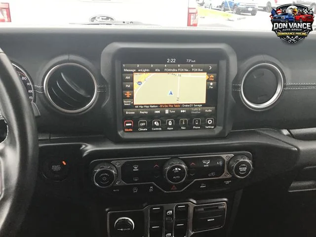 Used 2022 White Jeep Unlimited Sahara image 15
