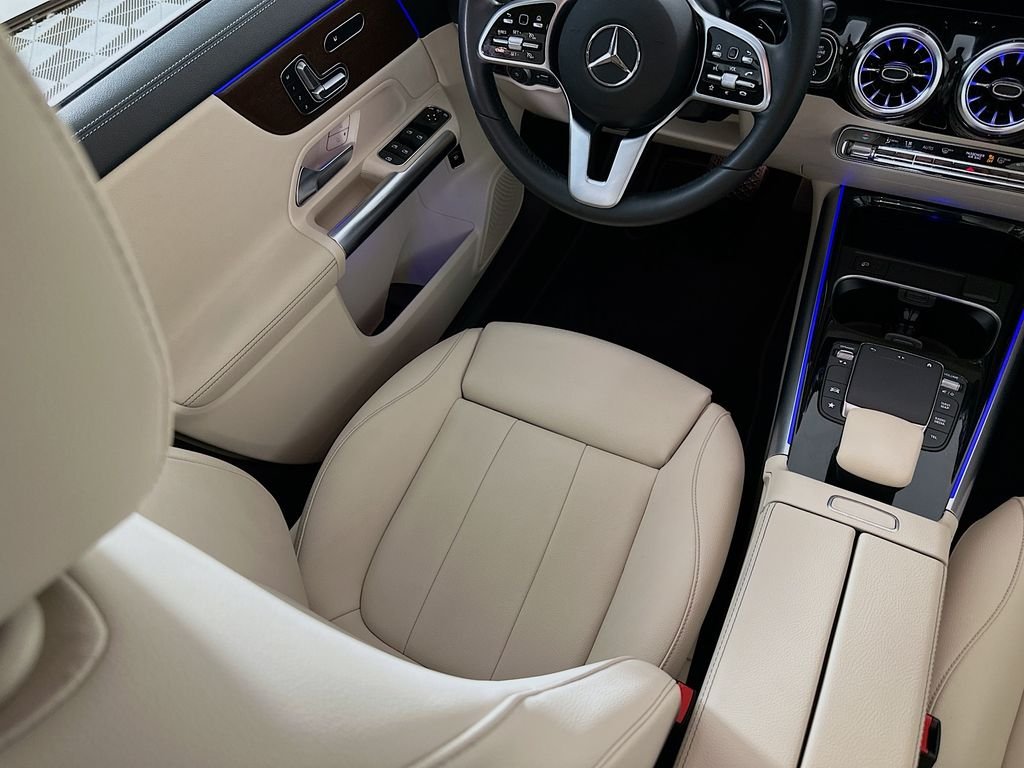Certified Used 2023 Black Mercedes-Benz GLA 250 image 20