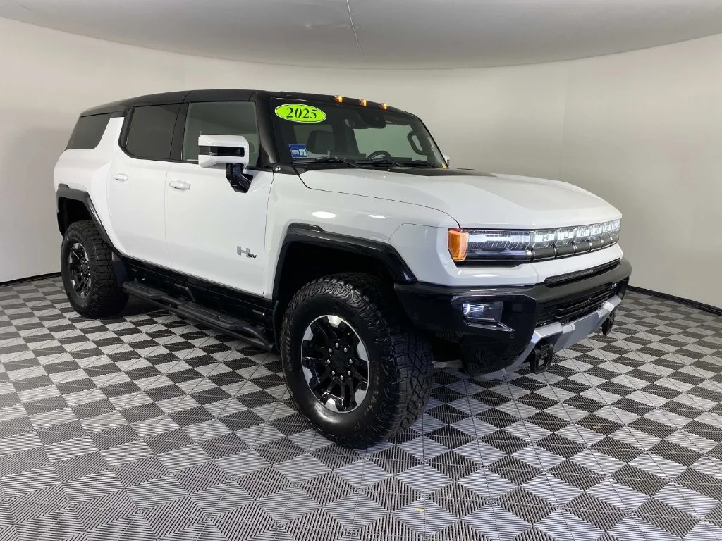 2025 GMC HUMMER EV