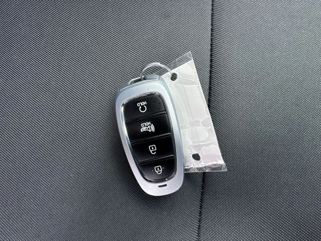 Used 2022 Quartz White Hyundai SEL image 36