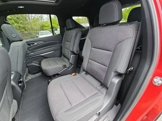 2024 Chevrolet Traverse 2LT - Photo 25