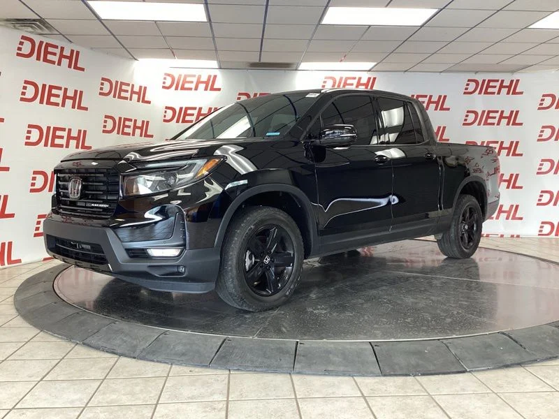 Used 2023 Black Honda Black Edition image 3