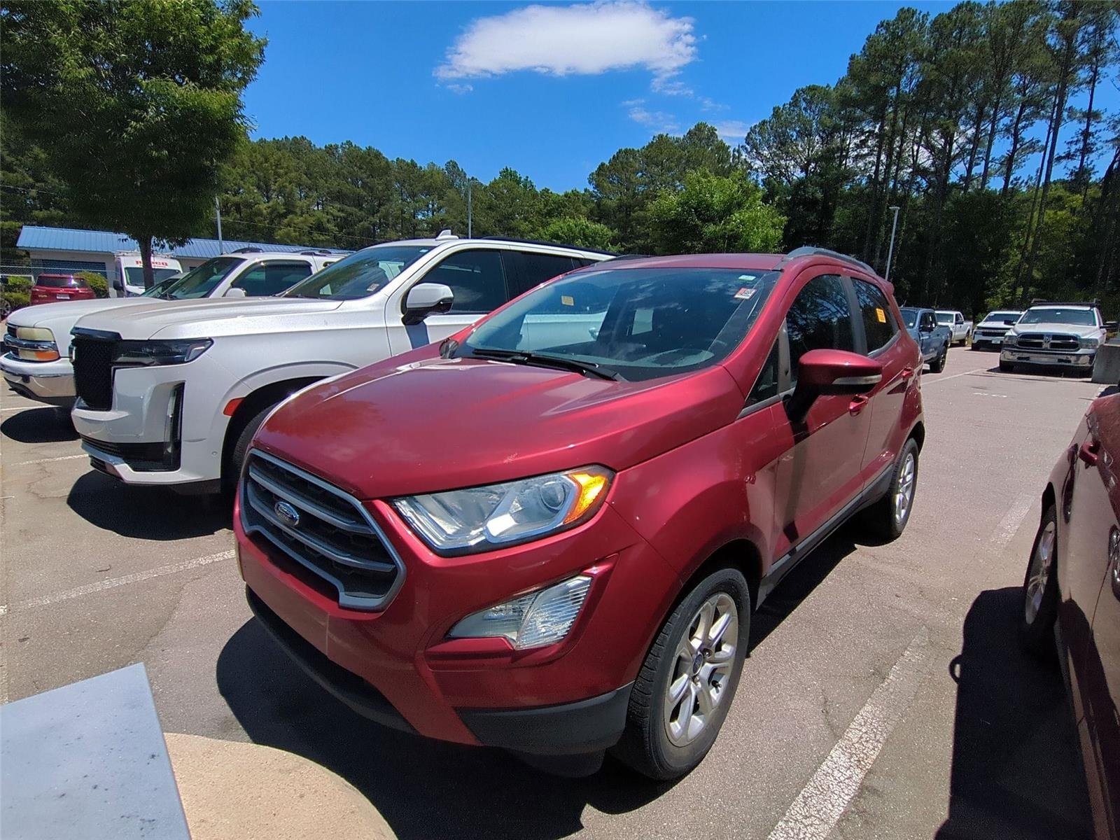 Used 2020 Ruby Red Metallic Tinted Clearcoat Ford SE image 1