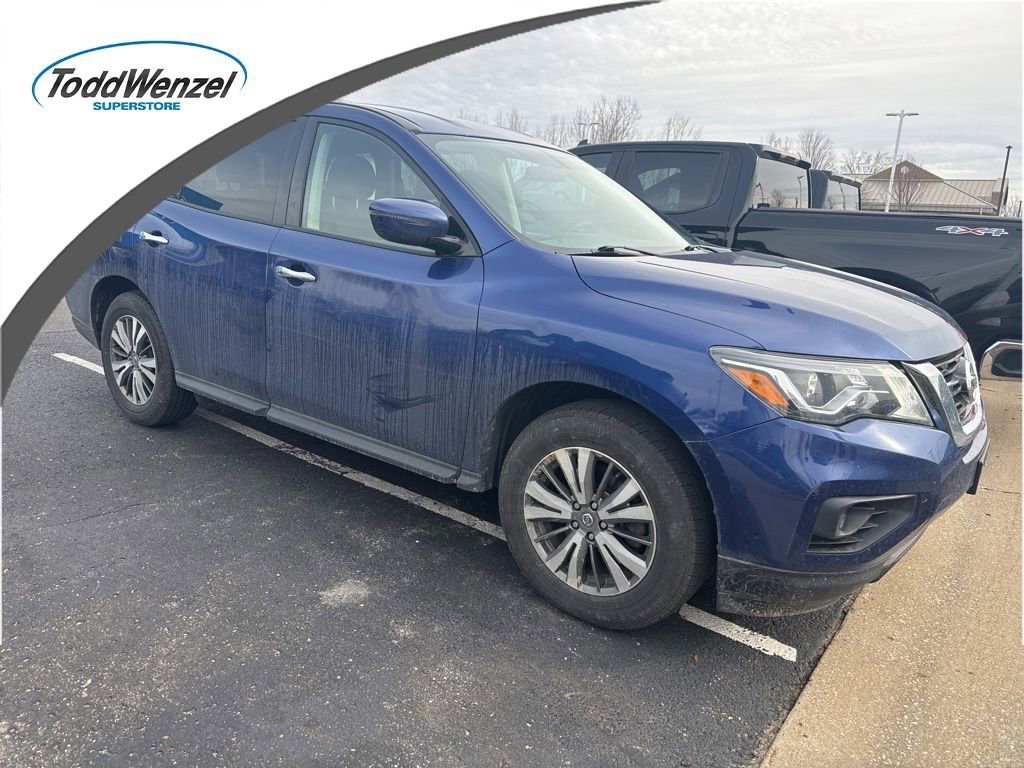 2019 Nissan Pathfinder S 4WD's photo