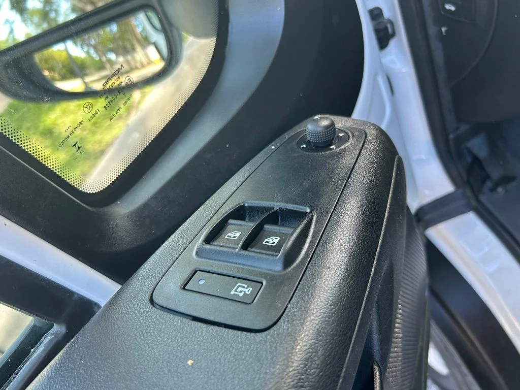 Used 2023 White Ram High Roof image 10