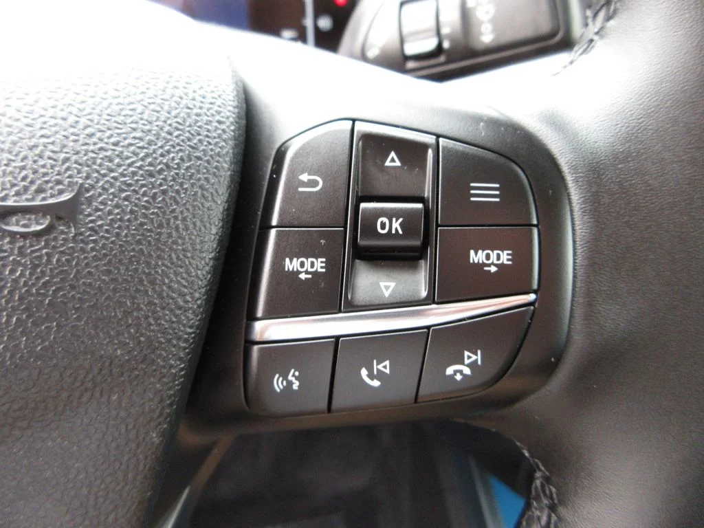 New 2026 Carbonized Gray Metallic Ford XLT image 16