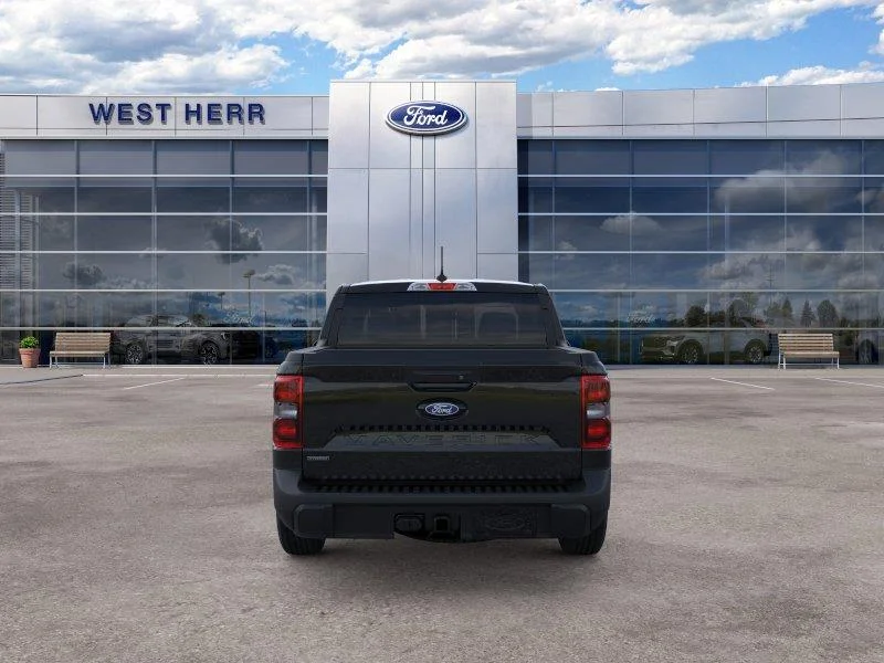 New 2026 Shadow Black Ford XLT image 6