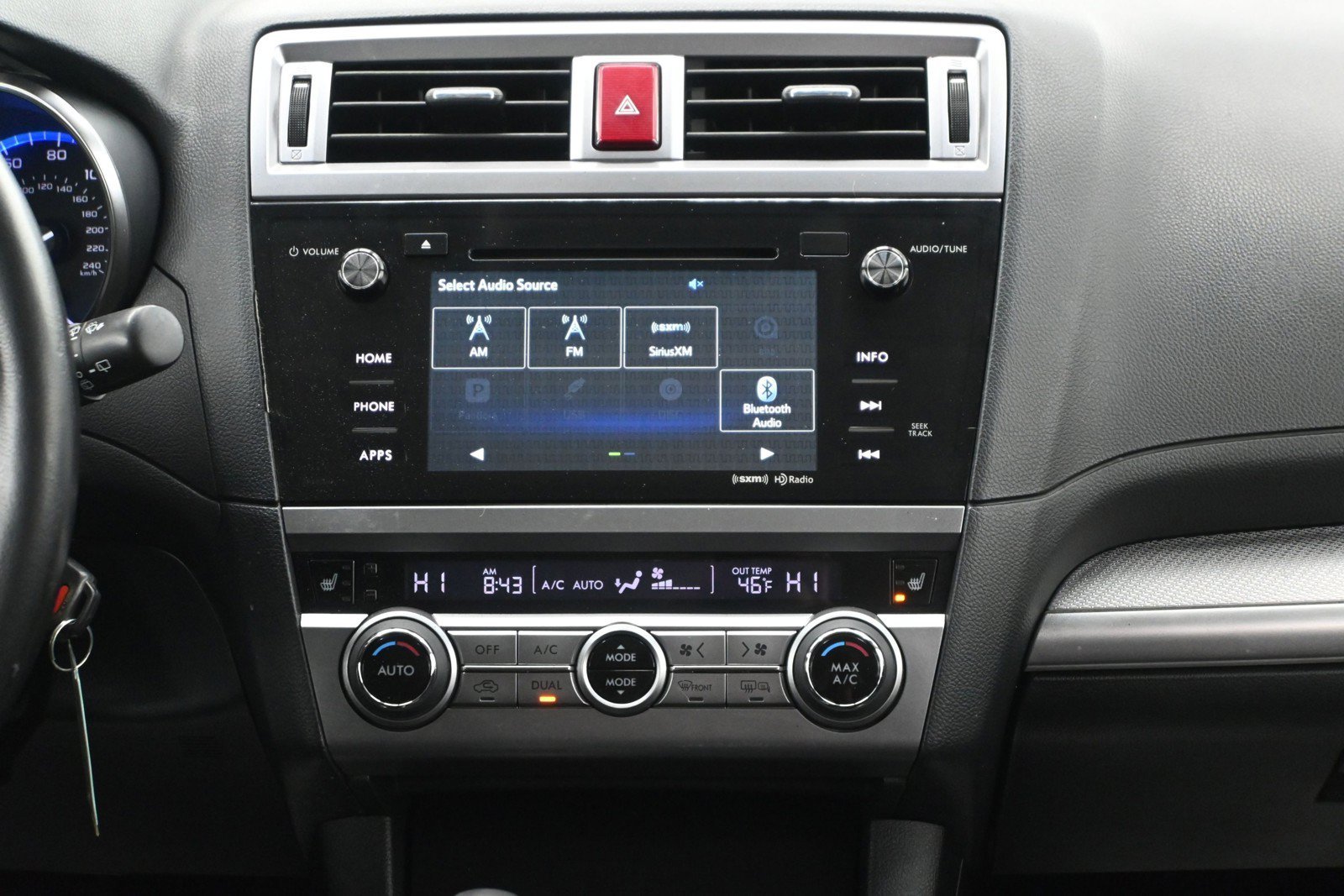 Used 2016 Carbide Gray Metallic Subaru 2.5i Premium image 17