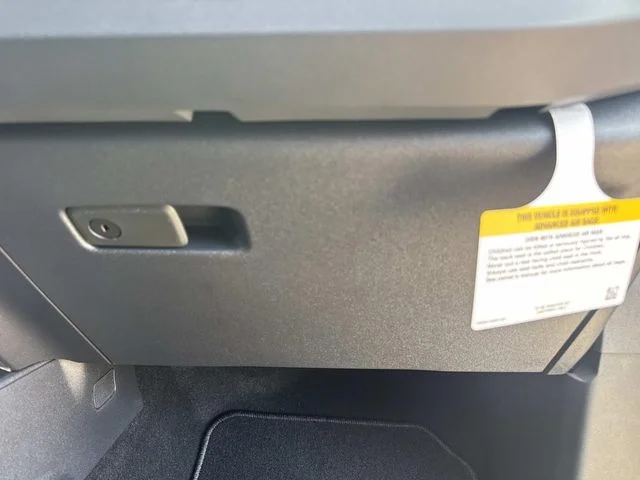 New 2026 Avalanche Gray Ford Big Bend® image 28
