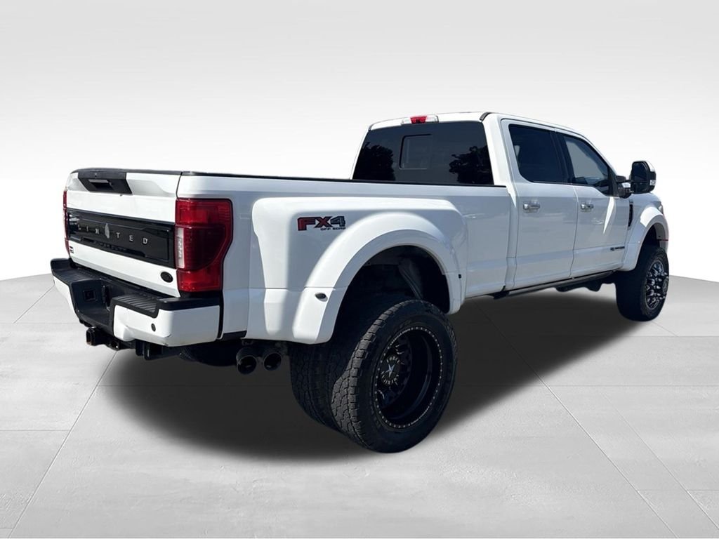 Used 2021 White Ford Limited image 4