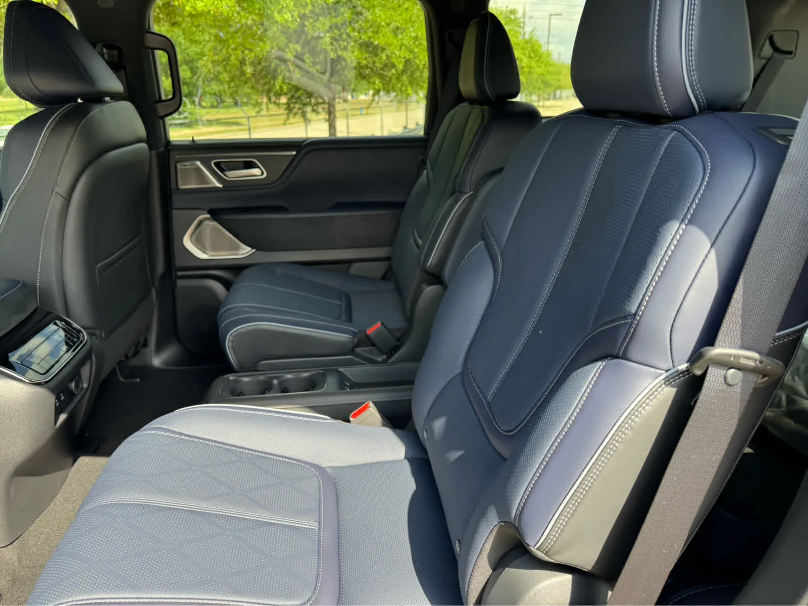 2026 INFINITI QX80 Sport - Photo 18